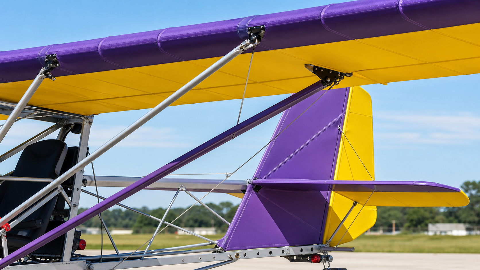 TrailStar S7 wing and tail fabric detail